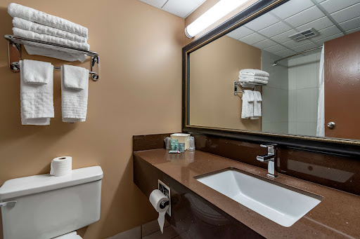 Best Western Marquis Inn & Suites - Thumbnail