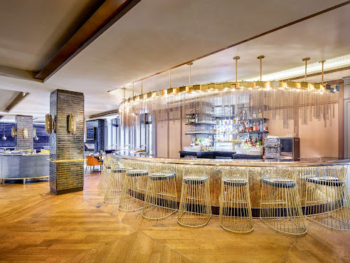 BISTRO LE SAM by null