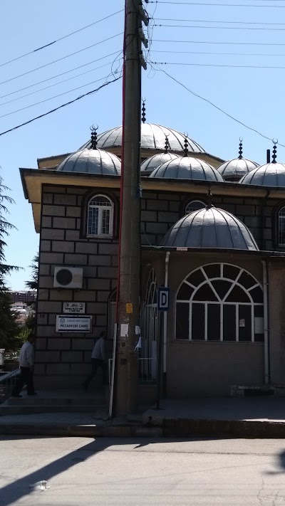 Yenimahalle Pazarı Cami