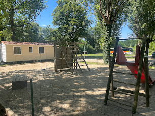 Photo n°11 de Camping Les Borgnes Saint-Sozy à Saint-Sozy (Terrain pour camping-cars)