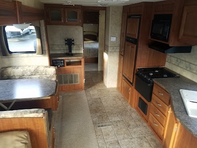 Photos of Blade Chevrolet & RVs