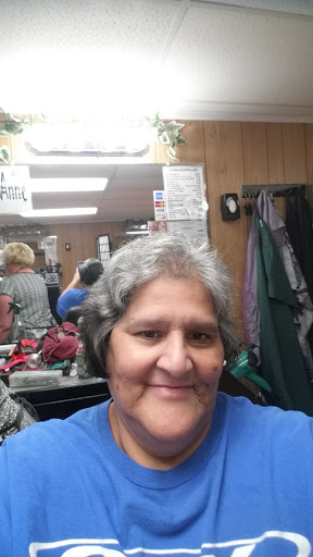 BUZZ CUTZ BARBER SHOP - Thumbnail