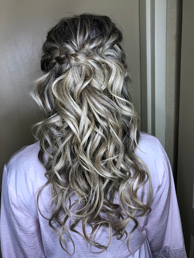 Ariana's Hair Creations - Thumbnail