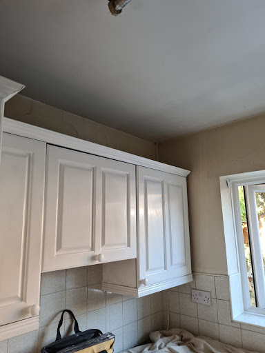 LP Painting & Decorating Services - Thumbnail