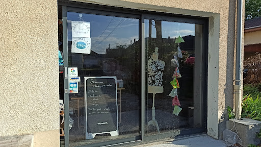 Les Green Modeuses (confection sur-mesure, couture, retouches, upcycling)