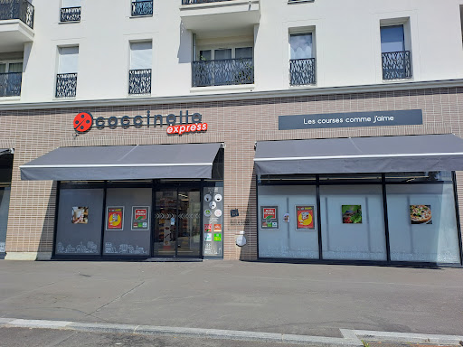 Coccinelle Express villejuif Gallery - France