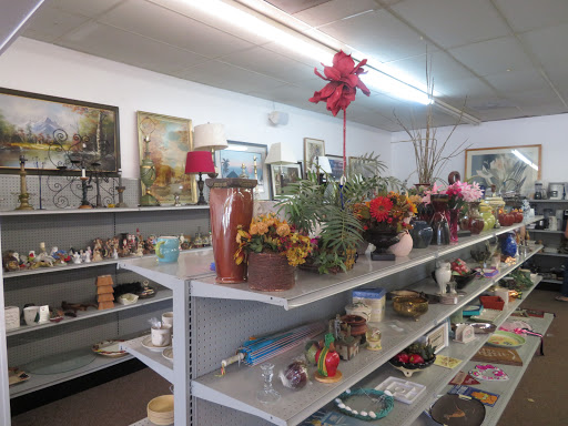 SuperThrift Pensacola- North 9th Avenue - Thumbnail