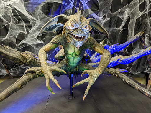 Tom Devlin's Monster Museum - Visual