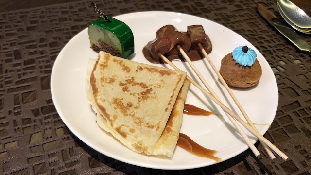 Sana Sini Restaurant