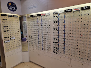 Photo n°3 de Opticien Crécy-la-Chapelle - Optic 2000 à Crécy-la-Chapelle (Magasin de lunettes de soleil)