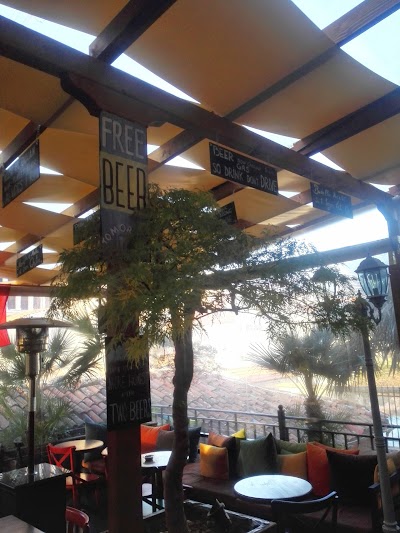 Photos of RETRO - Pub & Grill
