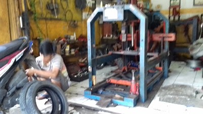 Photos of Pres Body Motor Dms