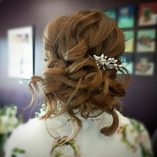 Olivia Rose Hair