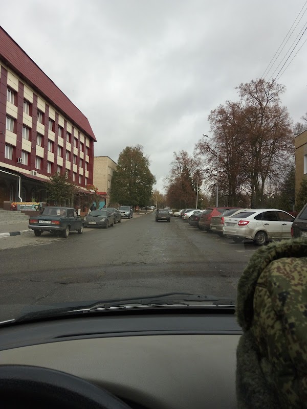 Центральная валуйки. Гостиница Центральная Валуйки. Гостиница Центральная Белгород. Валуйки Белгородская область гостиницы. Гостиница Центральная Валуйки Белгородская область.