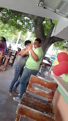 Comentarios y opiniones de PANADERÍA VICTORIA