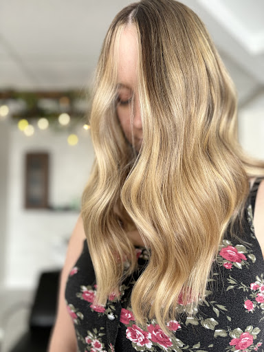 Rustic Roots Hair Lounge - Thumbnail