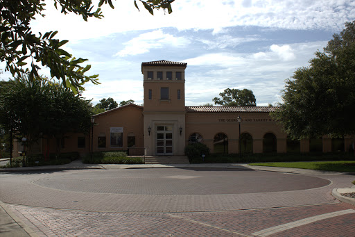 Hooker Hall - Visual