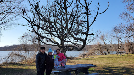 Fort Belvoir Marina Lot - Thumbnail