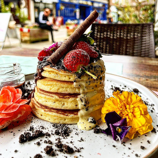 Sunshine Cafe Leatherhead - Thumbnail