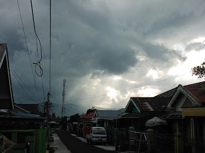 Photos of Btn Air Bang Blok L