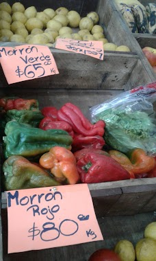 Mercado El Puente Carniceria, Author: Sabrina Ciriaco