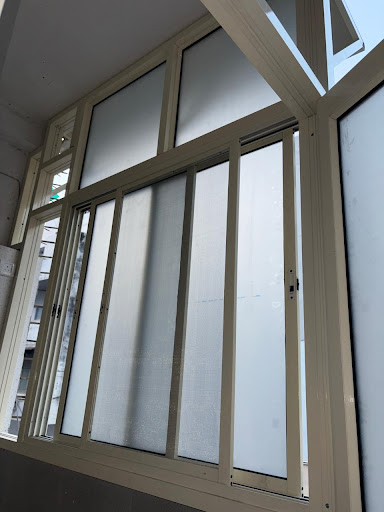Aluminium sliding window manufacturer in Shankar Vihar, Delhi NCR. We provide custom-made sliding… post image