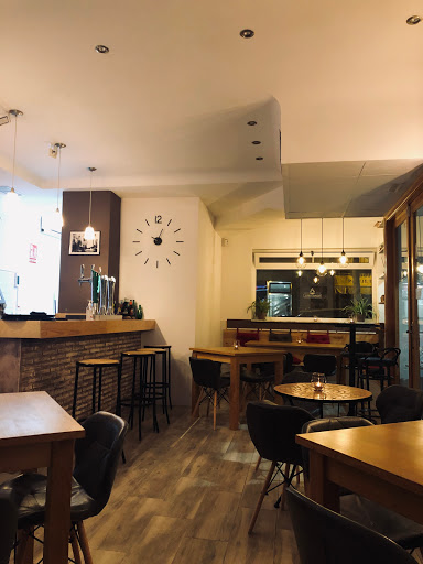 Cafetería - Cervecería El Molí