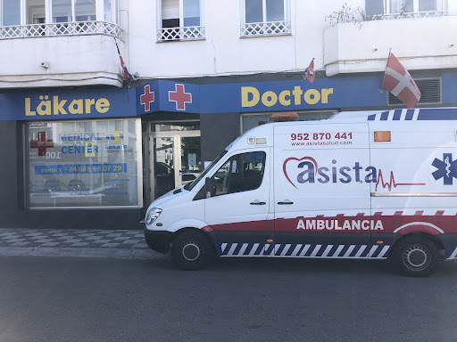 Doctor Läkare Medical Center in Nerja (Bus Station) - Thumbnail