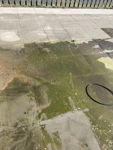 Looking fine pressure washing - Thumbnail