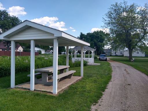 Mapleton Roadside Park - Visual