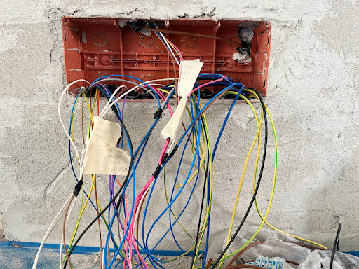 PAMLAT ELECTRICALS - Visual