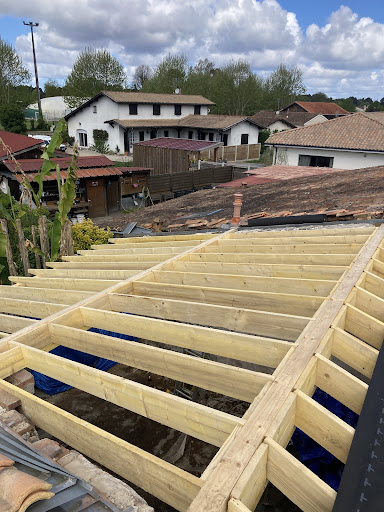 Photo de MM Rénovation toiture Pessac à Pessac (33600)