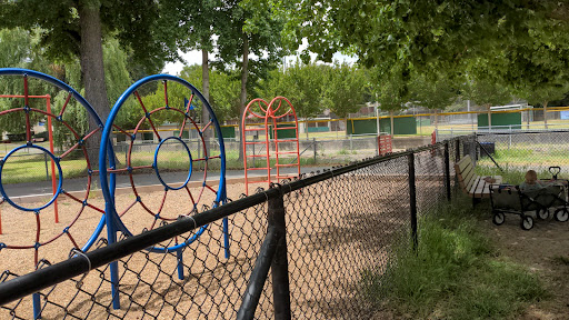 Ives Park - Thumbnail