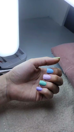 Opiniones de Leslie Beauty Studio uñas acrílicas y belleza en Guayaquil - Centro de estética