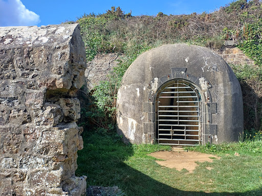 Bunker du Gal.Ramcke ( Batterie Kerguinou ) - Thumbnail
