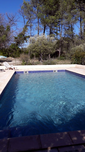 Photo de Gîte les Mimosas: location maison gîte avec piscine centre Var Chaine des Maures à Pignans (83790)