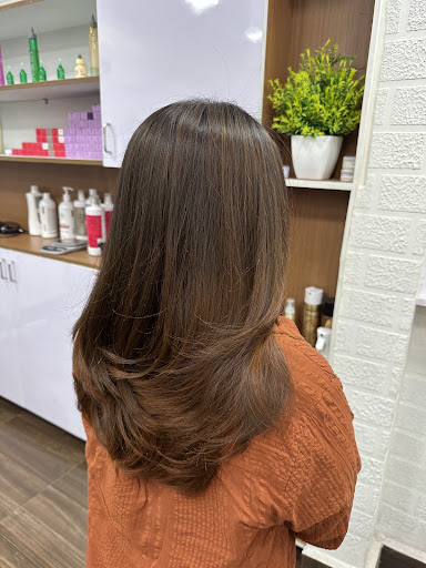 •	Salon in Indiranagar post image