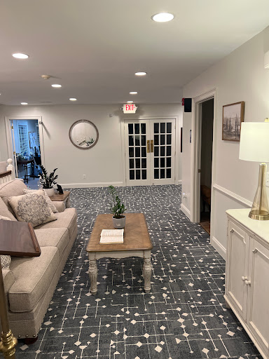 Good Shepherd Funeral Home Parnick Jennings, Sr. Memorial Chapel Gallery - United States