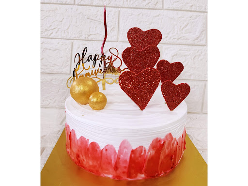 Anniversarytheme cake post image