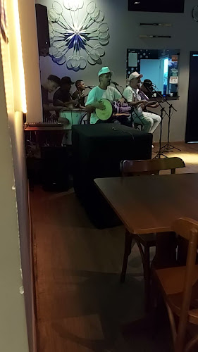 Comentários e avaliações sobre Gustus Sport Bar