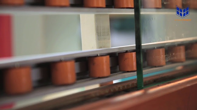 Horarios de Fabrica de Puertas y Ventanas, Termicas, acusticas, mamparas aluminio y ventanas de pvc