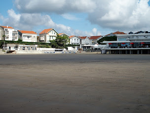 Photo n°1 de Villa Malgré Tout à Vaux-sur-Mer (Agence de location immobilière)