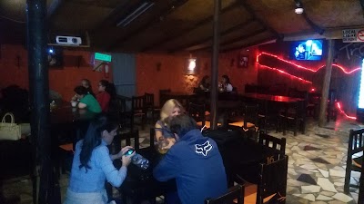Photos of Trobar