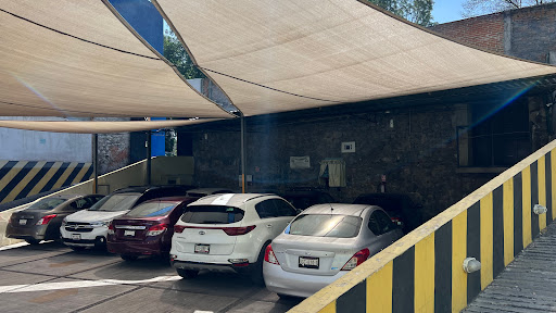 Estacionamiento Los Sapos - Thumbnail