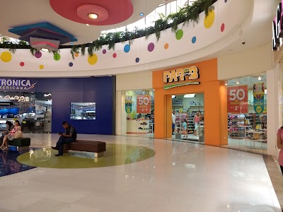 Photos of payless shoes portales