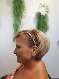 Photo n°13 de Ju'coiff à Villette-de-Vienne (Salon de coiffure)