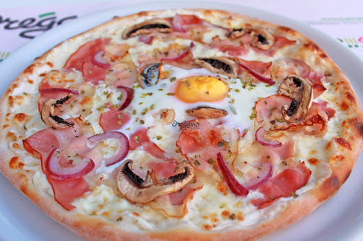 Photo 1 - Top Pizza
