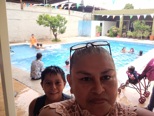 Alberca Jucla - Visual