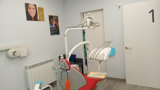 IESSODENT Clinica integral Gallery - Spain