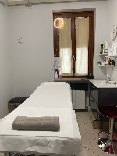 EMOZIONI - Estetica & Solarium di Desy Regonini
